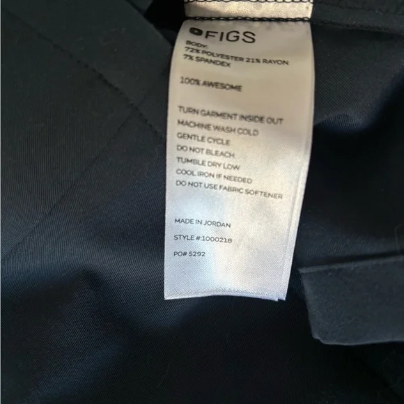 FIGS Dark Harbor Inala Scrub Top - Picture 4 of 4